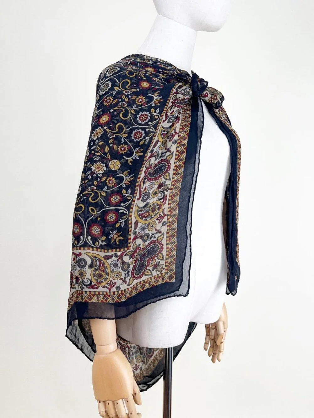 Vintage Silk Scarf Shawl Floral Paisley Print Bandana Boho Chic Bohemian Luxury - Picture 5 of 8